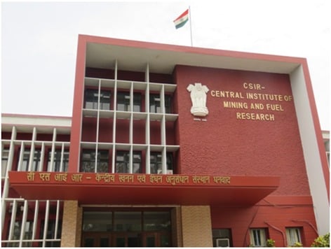 मानदेय घोटाले में  फंसे सिम्फ़र के वैज्ञानिकों पर गैंग्स का जबर्दस्त खौफ, जानिए क्या है कारण