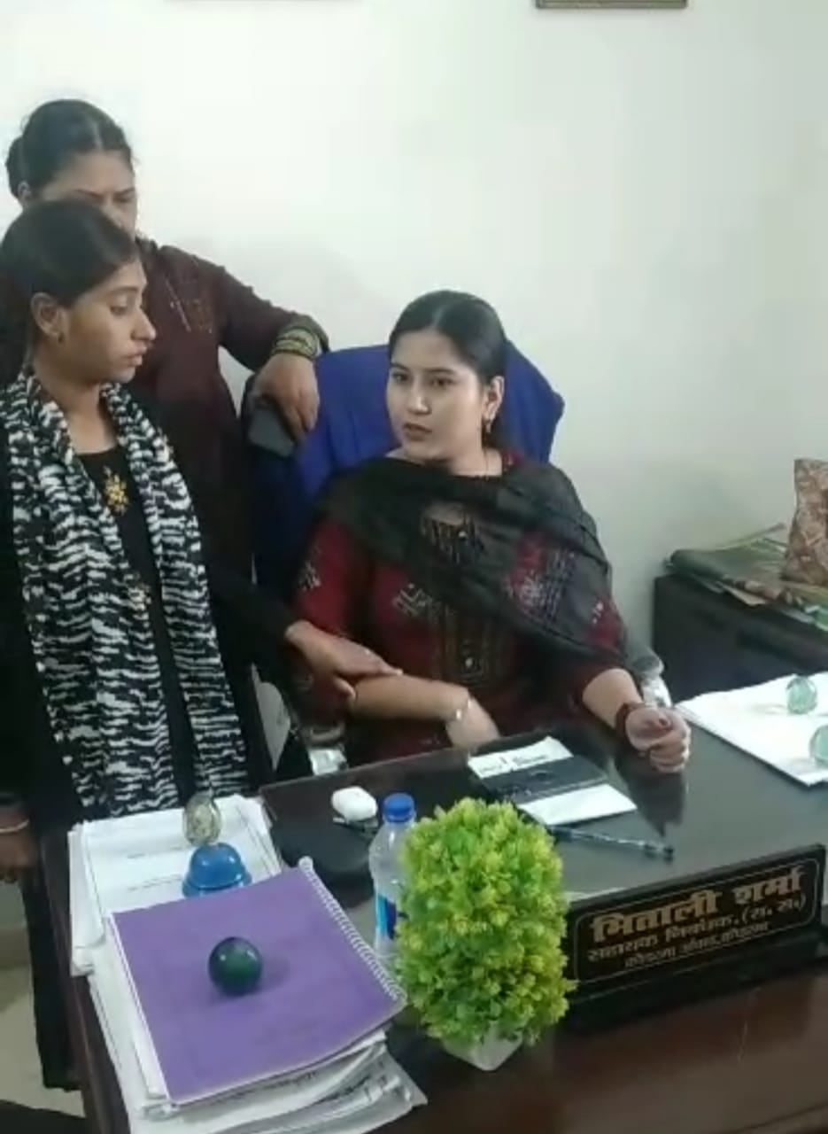 ACB ने कोडरमा में सहायक निबंधक को घूस लेते दबोचा, जानिए मामला