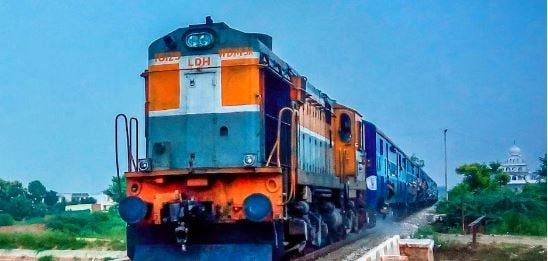 रेल मंत्रालय ने किया रियायती किराया योजना का एलान, रांची की ट्रेनों में टिकट सस्ती होने की संभावना कम, जानिए क्या है वजह
