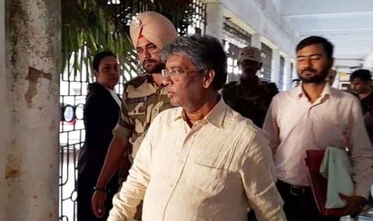 ED की जांच में खुलासा, भ्रष्ट इंजीनियर विरेन्द्र राम सीए मुकेश मित्तल के जरिए रिश्तेदारों के खाते में भेजता था कालाधन