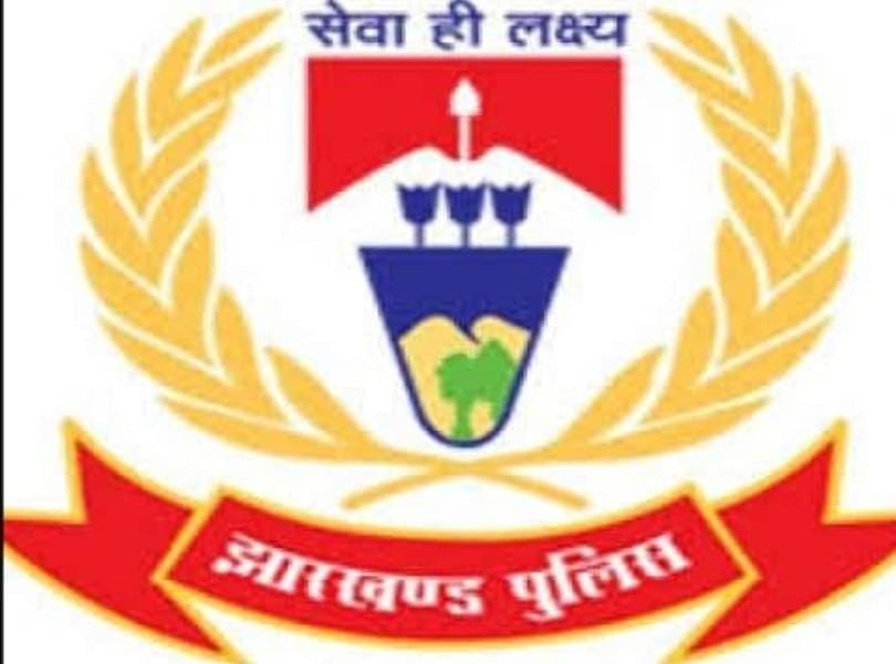 श्रावणी मेला में चेकिंग के दौरान धराये दो अपराधी, 5 पुलिसकर्मियों को एसपी ने किया सम्मानित