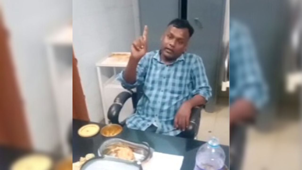 मरीज के साथ अभद्र व्यवहार करना पड़ा महंगा, खूंटी के गालीबाज डॉक्टर को विभाग ने किया निलंबित