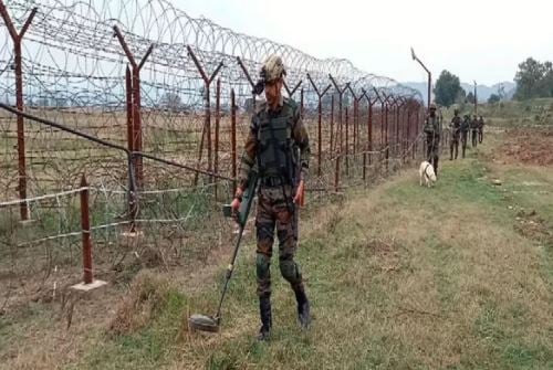 हाईकोर्ट ने झारखंड में बांग्लादेशी घुसपैठ को लेकर केन्द्र से मांगा जवाब, 6 सितंबर को सुनवाई की तारीख निर्धारित