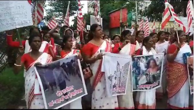 मणिपुर और UCC मामले में आदिवासी समाज में उबाल, रांची की सड़कों पर काटा बवाल