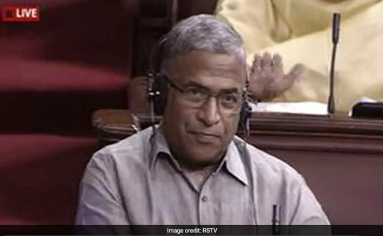 झारखंड -बिहार से लेकर दिल्ली तक की नजरें टिकी है उपसभापति हरिवंश पर, पढ़िए क्या है वजह