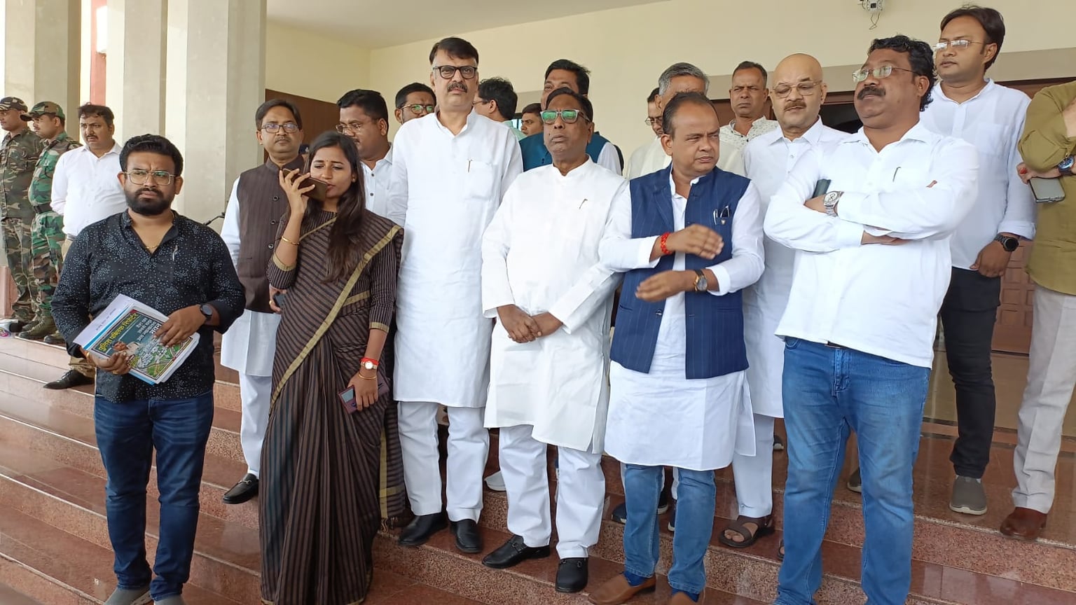 झारखंड कांग्रेस के तीनों विधायकों का निलंबन वापस, कैश कांड मामले में हुई थी कार्रवाई