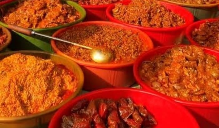 बासुकीनाथ: श्रावणी मेला में जमकर बिक रही है केमिकल आधारित आचार, क्यों नहीं की जाती है इसकी जांच