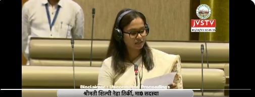 एसटी के 2008 और एसी के 948 पद सरेंडर होने के कगार पर, शिल्पी नेहा तिर्की ने उठायी न्यूनतम अंक घटाने की मांग