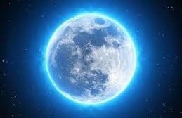 इस बार अगस्त महीने में दिखेगा दो सुपरमून, जानिए क्या है खास