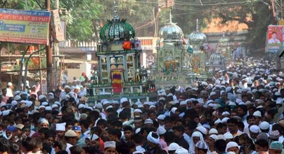 हजारीबाग मेंं मुहर्रम के जुलूस में लहराया विवादित झंडा, पुलिस ने दो लोगों को किया गिरफ्तार