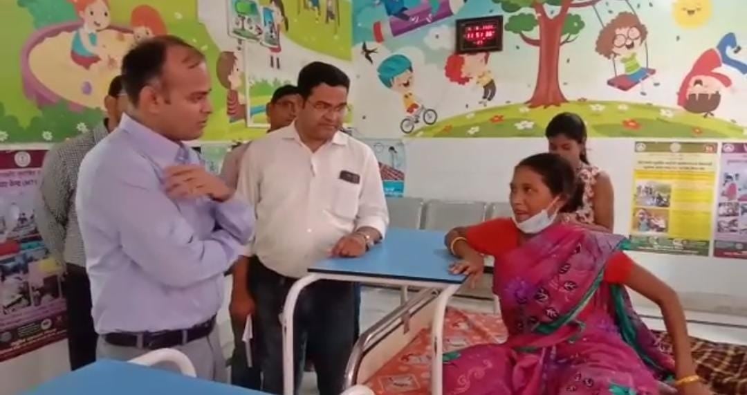 सदर अस्पताल की व्यवस्था से परेशान है गुमलावासी, जाने क्यों डीसी के निरीक्षण से लोगों में जगी आस