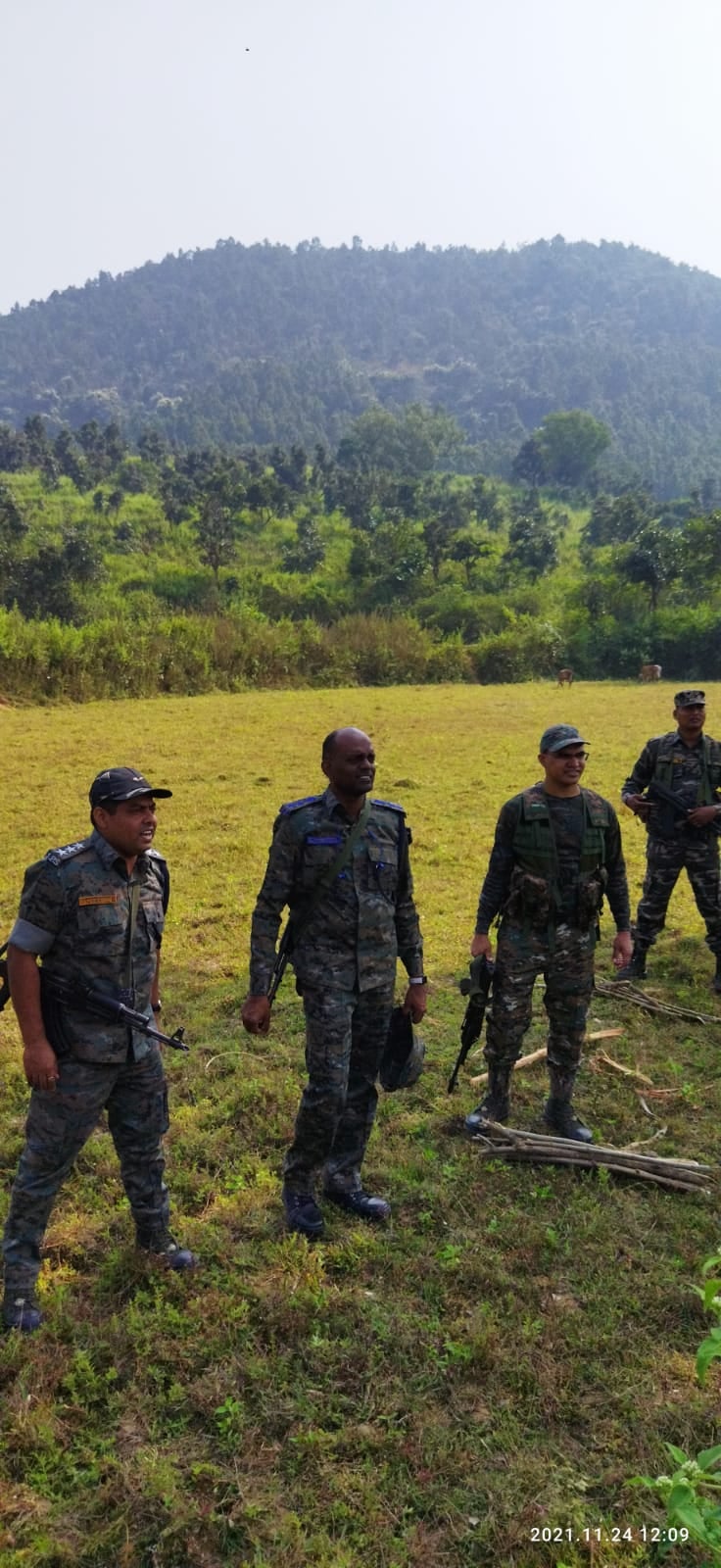 किशन दा की गिरफ्तारी के बाद नक्सली आकाश की खोज में बोड़ाम की जंगलों में छापेमारी अभियान शुरू