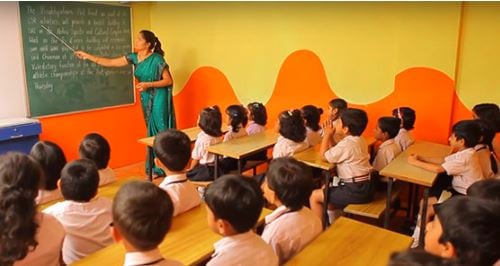 झारखंड के कई जिलों में पढ़ा रहे थे फर्जी गुरुजी, राज्य सरकार ने लिया कड़ा एक्शन, जानिए खबर विस्तार से