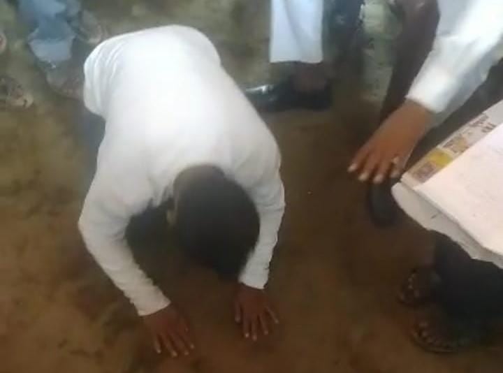 छेड़खानी के आरोप में भजपा के पूर्व  विधायक ने लड़के को सुनाया तुगलकी फरमान, चटवाया थूक, पढ़े पूरा मामला