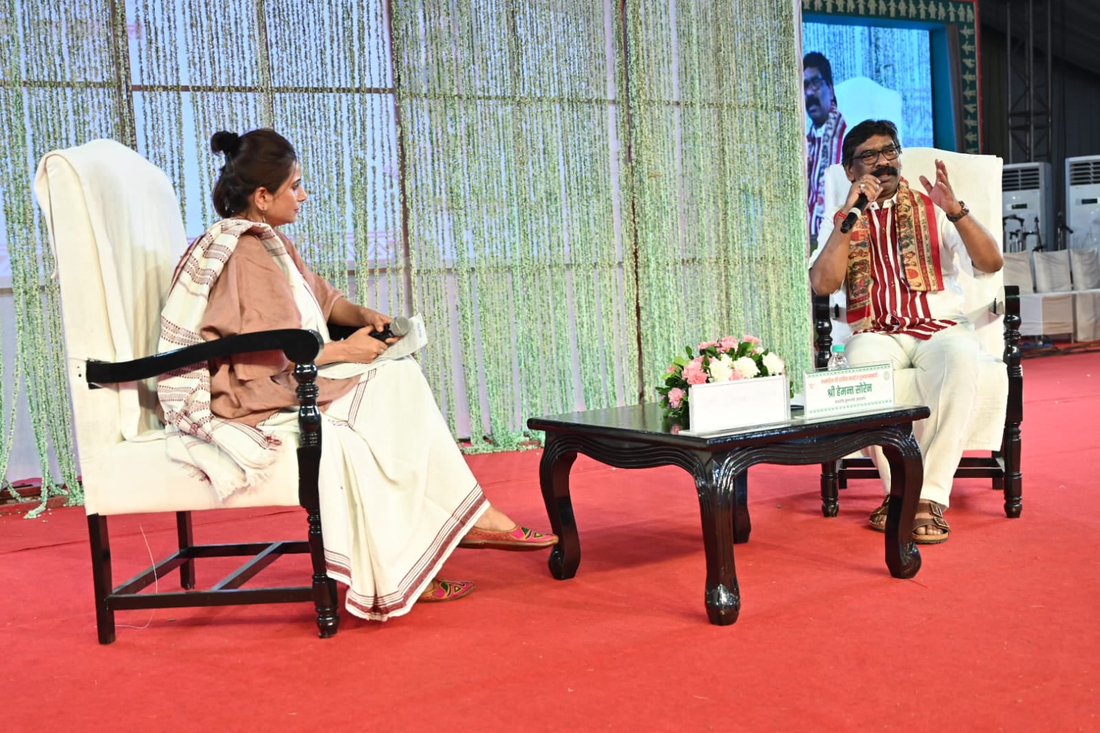 आदिवासी महोत्सव: CM हेमन्त सोरेन एक आदिवासी की पीड़ा और खुशी के बारे में बताया, पर्यावरण बचाने पर दिया जोर