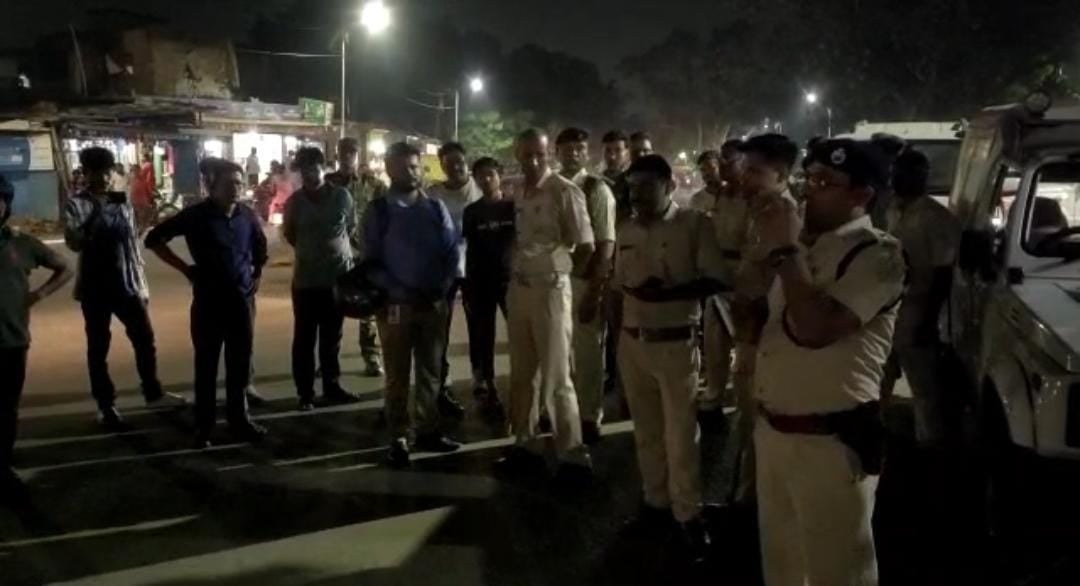 अब नशा कारोबारियों की खैर नहीं ! जानें देर रात प्रशासन ने क्यों चलाया अवैध नशा के खिलाफ अभियान