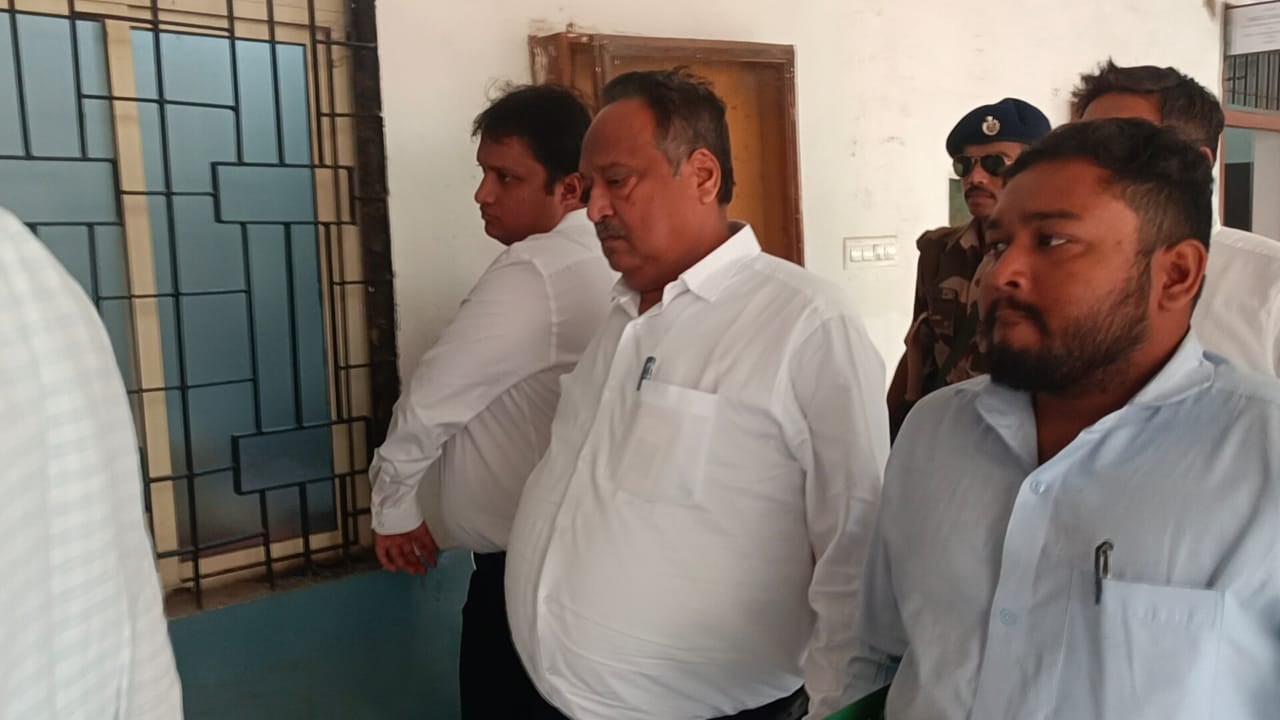 सूबे के रसूखदारों की बढ़ गई मुश्किलें , कारोबारी बिष्णु अग्रवाल को फिलहाल राहत नहीं