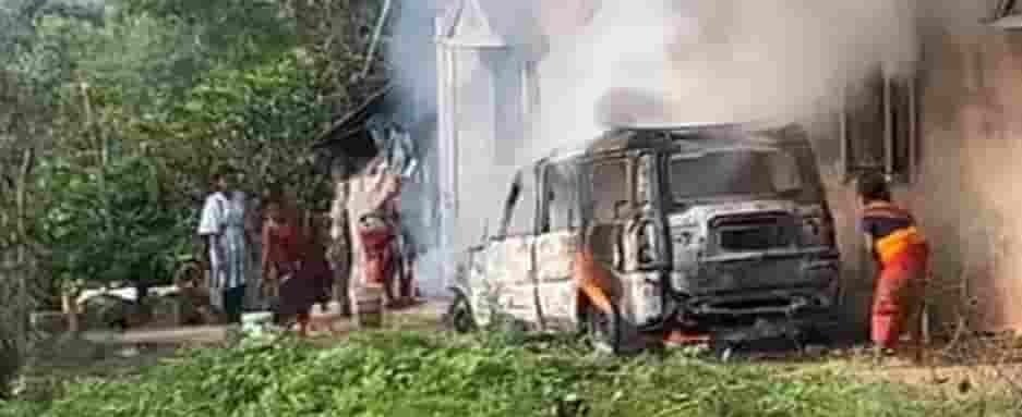 बीजेपी नेता राजेन्द्र साहू की मौत के बाद इलाके में बवाल, लोगों ने वाहन को किया आग के हवाले