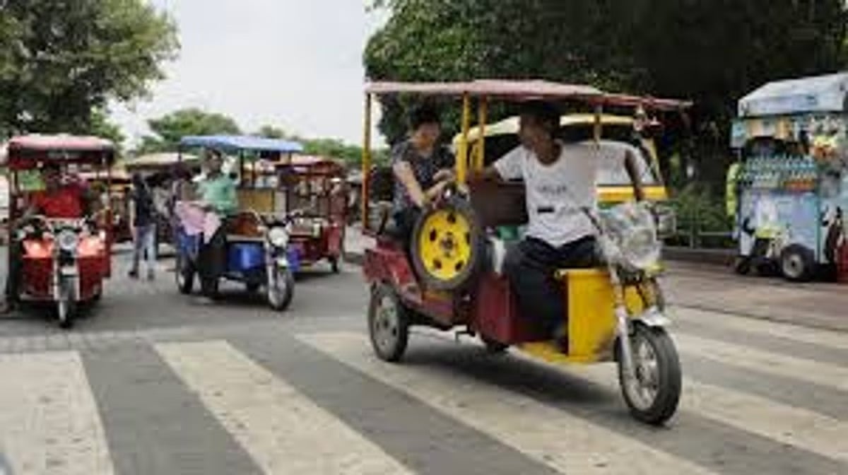देवघर में तीन पहिया सवारी गाड़ी का किराया हुआ तय, अधिक  पैसे लेने वालों पर होगी कानूनी कार्रवाई