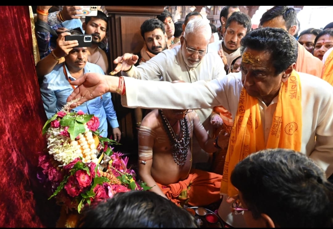 महाकाल का दरबार पहुंचा पचास फीसदी कमीशन का मामला,  बाबा महाकालेश्वर से कमीशन मुक्त प्रदेश बनाने की गुहार