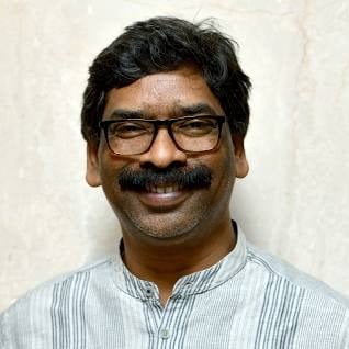 ईडी की नोटिस पर सीएम का रुख हमलावर!  क्या डिफेंस की मुद्रा में आयेगी ईडी या फिर से जारी करेगी समन