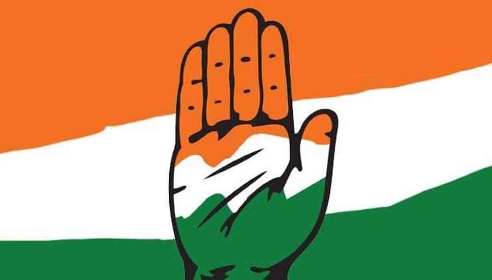 धनबाद जिला कांग्रेस में" जुत्तम पैजार" के हालात, सवालों के घेरे में प्रदेश की अनुशासन समिति