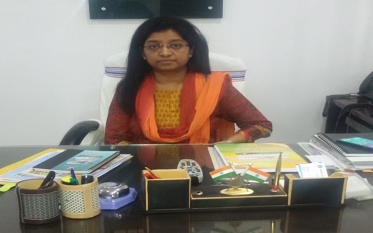 सीएम हेमंत की प्रधान सचिव वंदना डाडेल को बड़ी राहत, हाईकोर्ट की डबल बेंच ने सीबीआई जांच पर लगायी रोक