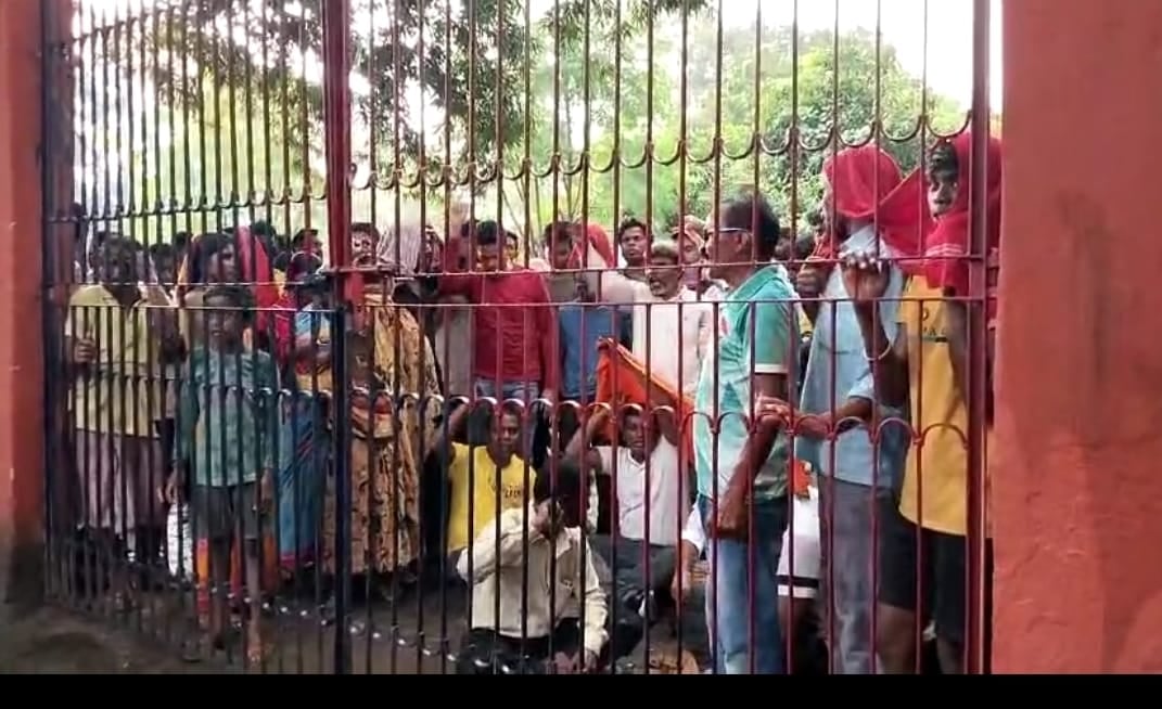 धनबाद में खूनी हो गया है कोयले का अवैध धंधा: कतरास में फिर तड़तड़ाई गोलियां, फूटे बम