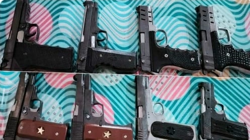 पुलिस ने सुजीत सिन्हा गिरोह के एक सदस्य को किया गिरफ़्तार, आठ पिस्टल भी बरामद