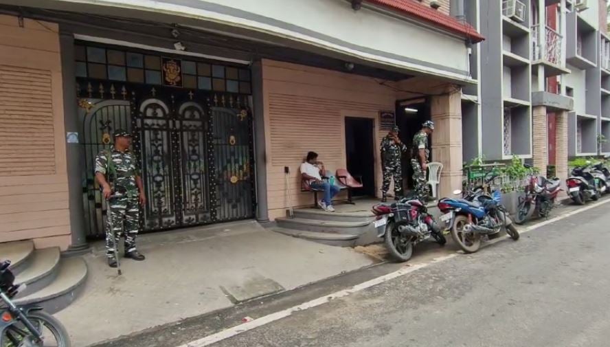 गिरिडीह के पूर्व भाजपा विधायक निर्भय शाहाबादी के आवास पर ईडी की छापेमारी,शराब कारोबारियों में हड़कंप