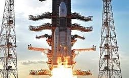 चंद्रयान -3 को लेकर देश भर में उत्साह, सेफ लैंडिंग के लिए प्रार्थनाओं और दुआओं का दौर जारी