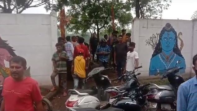 जमशेदपुर : खरकई नदी में मिला युवक का शव, 23 अगस्त से घर से थे गायब, इलाके में सनसनी