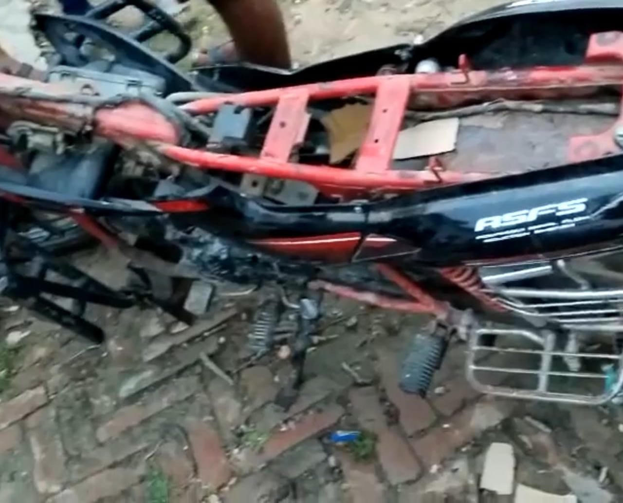 शराब तस्करों ने निकाला तस्करी का ऐसा तरीका, कि पुलिस विभाग का भी चकरा गया माथा