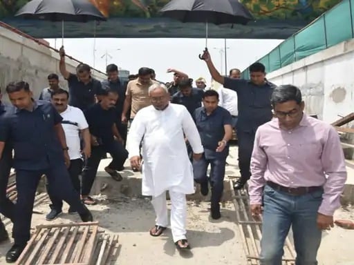 पीएम मोदी को घेरने का जबरदस्त प्लान तैयार! फूलपुर से चुनाव लड़ने की तैयारी कर रहे हैं नीतीश कुमार