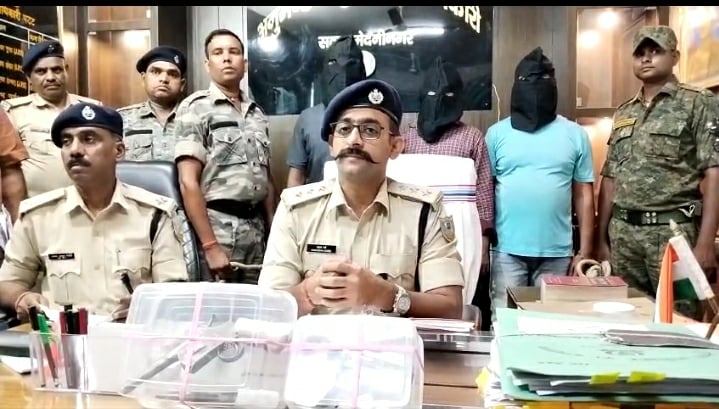 पलामू में  फिर अपना वर्चस्व कायम करने के लिए लोडेड पिस्टल के साथ निकला  कुख्यात फैज, पुलिस ने किया गिरफ्तार