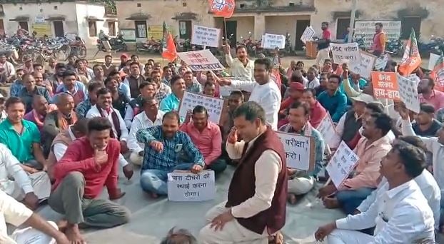 बीजेपी विधायक का आरोप, गांव की सरकार नहीं बनने देना चाहती हेमंत सरकार