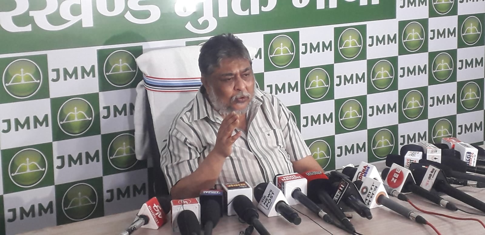 झामुमो के निशाने पर केंद्र सरकार, कहा- मणिपुर जल रहा था तब नहीं बुलाया विशेष सत्र, अब विशेष सत्र की क्यों पड़ी जरूरत