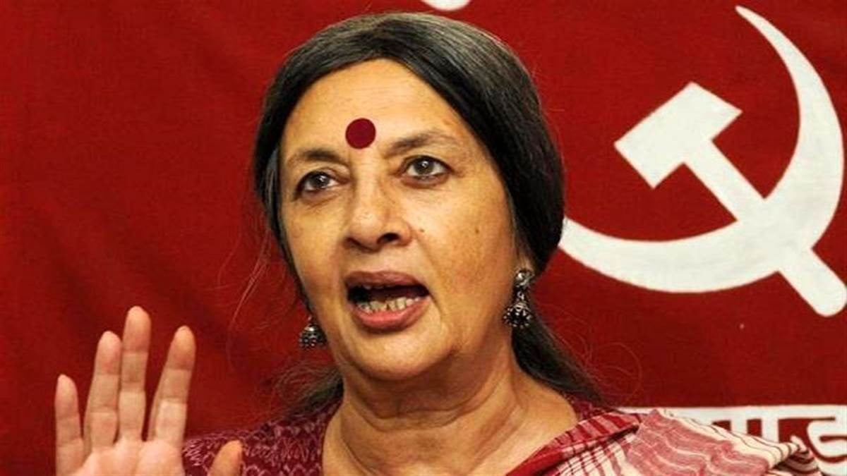 अब कांग्रेस ने छेड़ा बाहरी भीतरी का राग, देखिये कैसे वृन्दा करात के सपनों पर लगाया ब्रेक