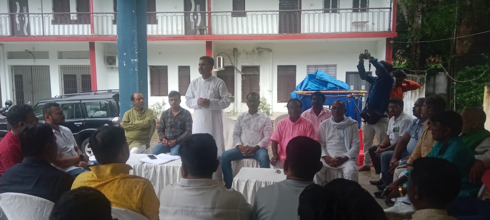 DHANBAD: बहुत ही कड़े संघर्ष के बाद मिली उपलब्धि को भजाने में जुटा झामुमो, जानिए डिटेल्स