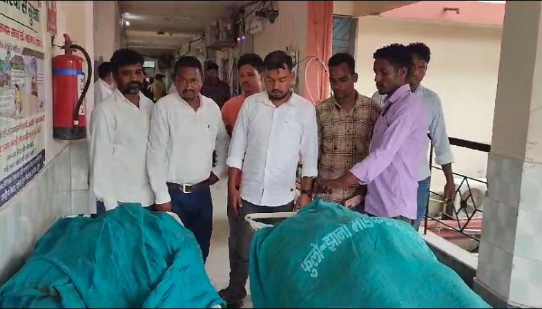 दुमका में रफ्तार का कहर! बस की चपेट में आने से दो लोगों की मौत