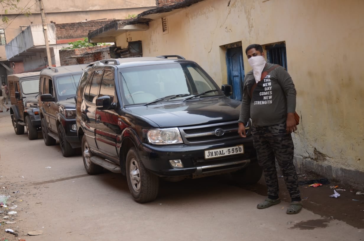 सिम किसी और के नाम का, गाड़ी दूसरों के नाम पर रजिस्टर्ड....गैंग्स ऑफ़ वासेपुर के रोज नए खुलासे