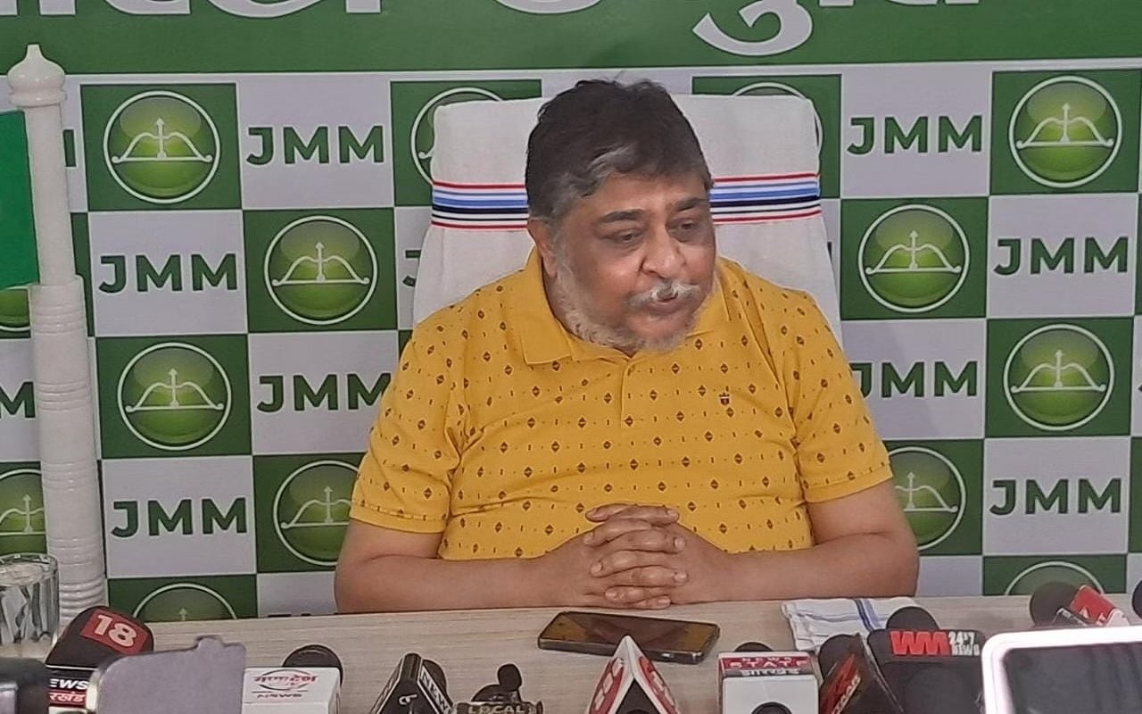 यौन शोषण के आरोपी की सुरक्षा की मांग कर रहे बाबूलाल! झामुमो ने बाबूलाल पर लगाया गंभीर आरोप