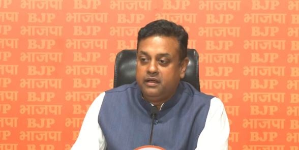 ‘’पत्रकारों का नहीं कांग्रेस का करें बहिष्कार’’, बीजेपी ने तंज कसते हुए बोला कि मोहब्बत की बात करने वाले नफरत बेचते हैं