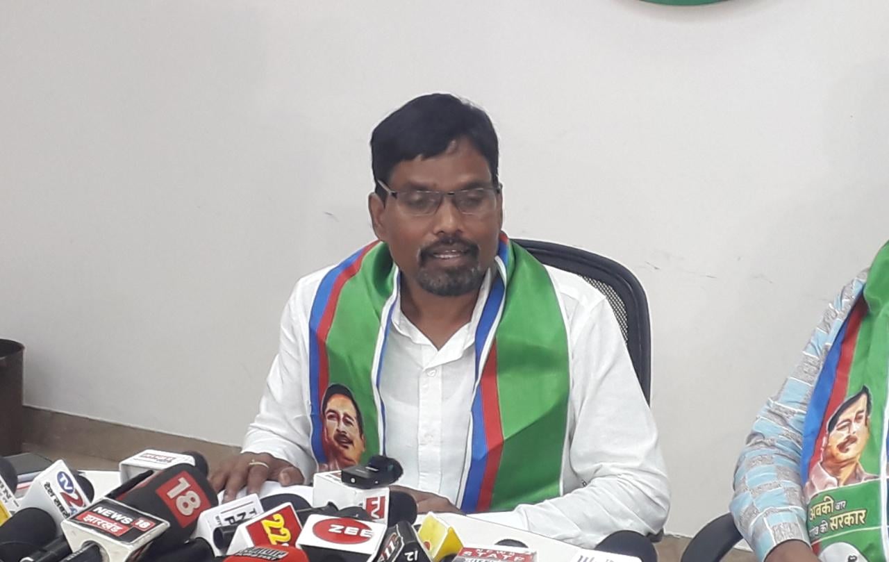 आजसू के केंद्रीय महाधिवेशन में शामिल होंगे सभी क्षेत्रीय और केंद्रीय दल, सभी के विचार को एक साथ लाने की कोशिश