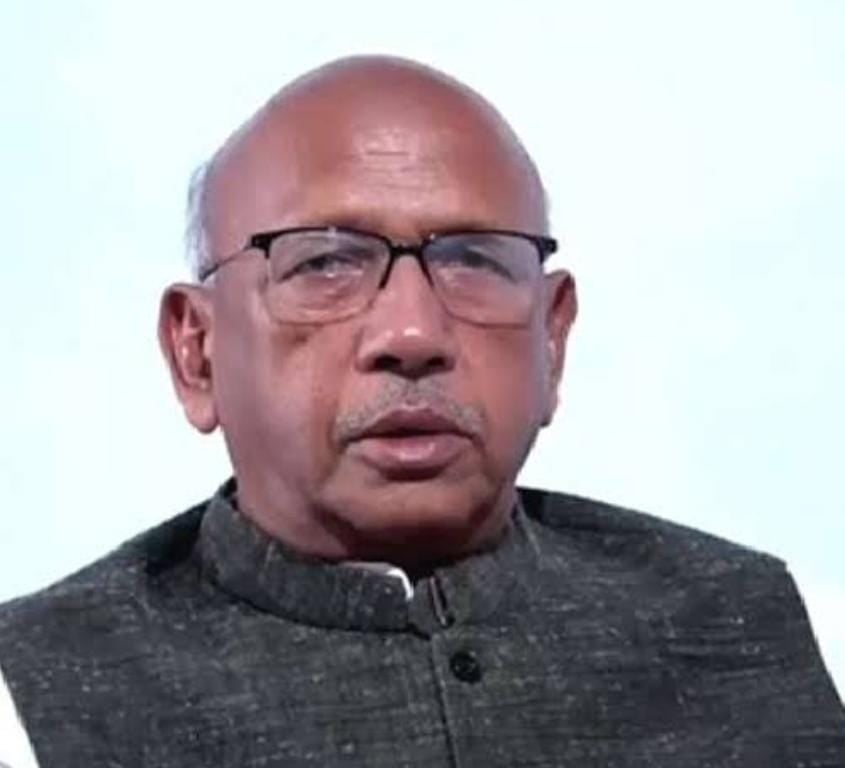 सीएम हेमंत सोरेन को परेशानी में छोड़ बीजेपी की शरण में पहुंचे बन्ना गुप्ता! जानें क्यों सरयू राय ने बन्ना को कहा रघुवारवादी