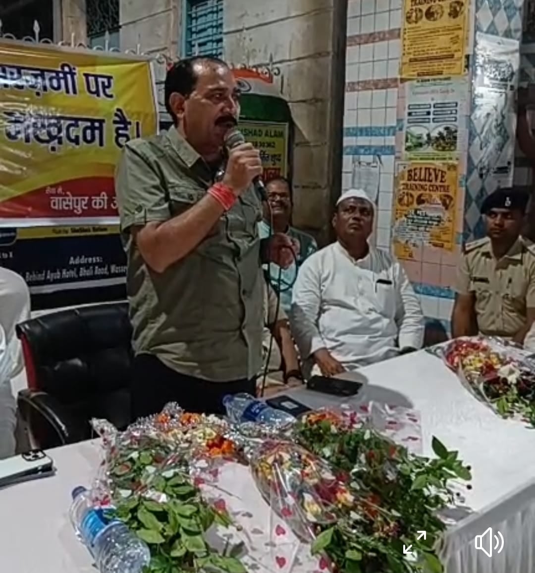 धनबाद: कारोबारियों को सुरक्षा का भरोसा देने के बाद गैंग्स के खिलाफ चौतरफा कार्रवाई में जुटी पुलिस,फिर एक बार पहुंची वासेपुर,जानिए डिटेल्स