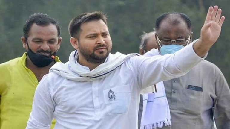 बिहार में पर्यटन को बढ़ावा देने के लिए निकाली गई कार रैली, टूरिज्म क्षेत्र में विकास की पहल
