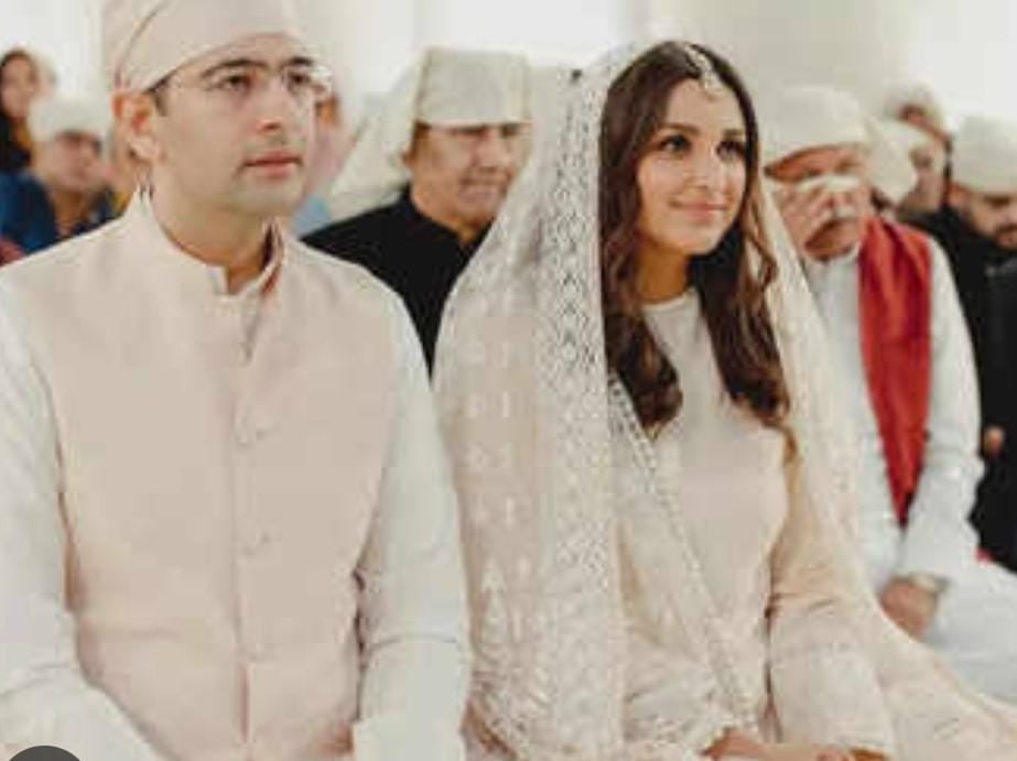 Pariniti chopra wedding: सात फेरे लेने उदयपुर पहुंचे परिणीति और राघव, शाही रीति-रिवाज से होगी शादी