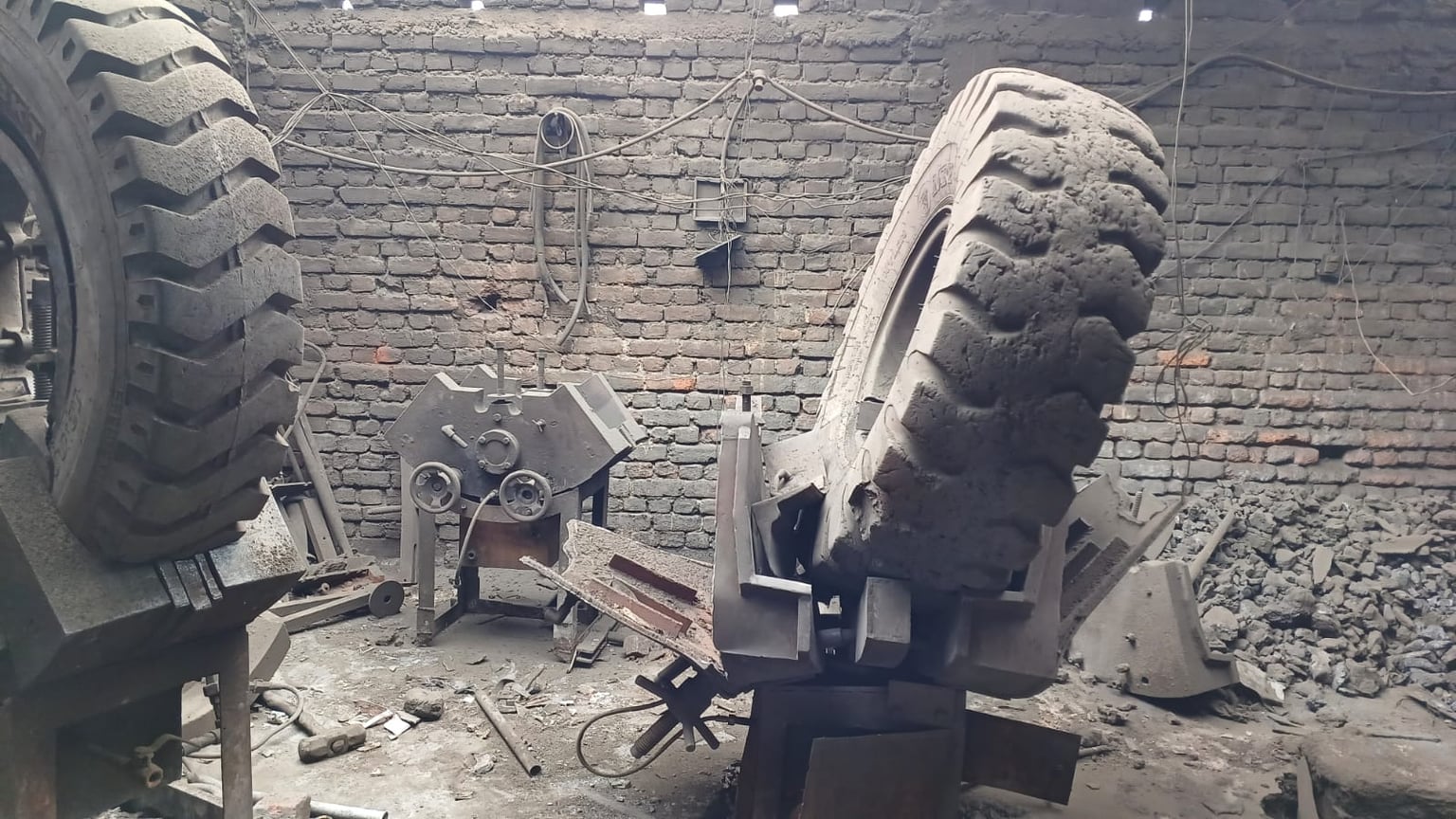 धनबाद की भूली में टायर रिपेयरिंग फैक्ट्री में हुआ ब्लास्ट, कोई हताहत नहीं