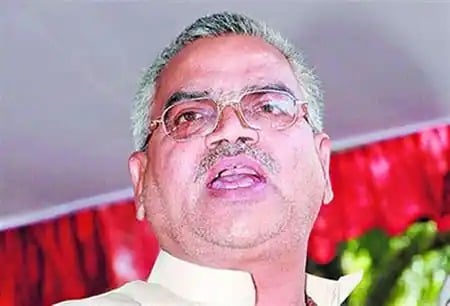माफिया की लड़ाई में विनोद सिंह को मारने के लिए धनबाद में पहली बार चमका था AK 47, दून बहादुर सिंह के बयान पर हुआ था केस